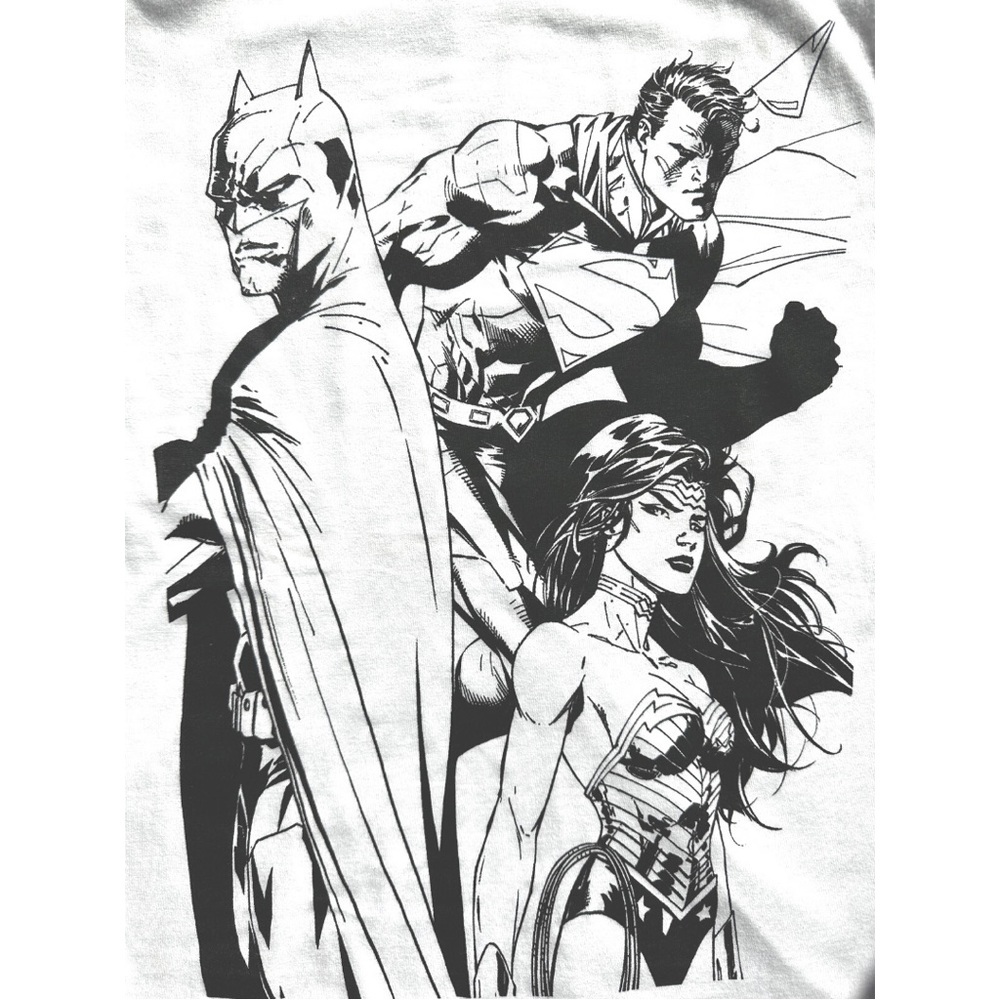 DC Comics Batman Superman Wonder Woman Graphic Tee - Picture 3 of 4